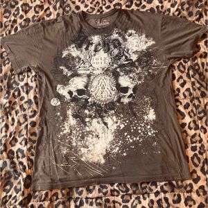 SUPER CUTE y2k ARCHAIC BY AFFLICTION SKULL WITH FLAMES DESIGN VERY CUTE GOTH EMO